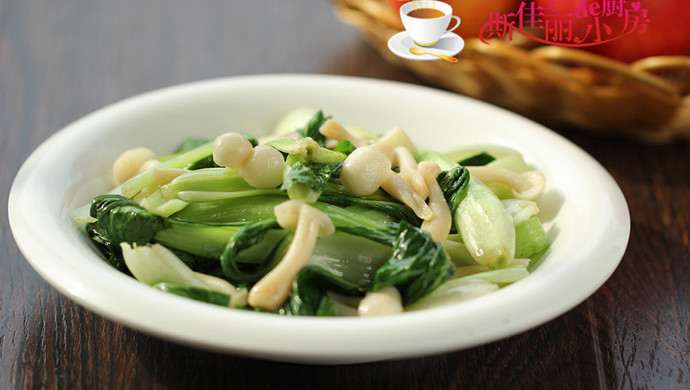 Stir-Fried Baby Bok Choy with White Mushrooms Recipe