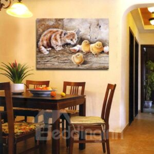 New Arrival Lovely Cat And Three Chicks In The Corner Film Wall Art Prints