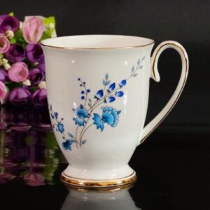 Classic Elegant Aristocratic Blue Flowers Creative Mug