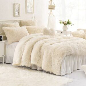 Creamy White Winter Thick Plush Velvet Flannel Soft Warm 4Pcs Zipper Duvet Cover Set