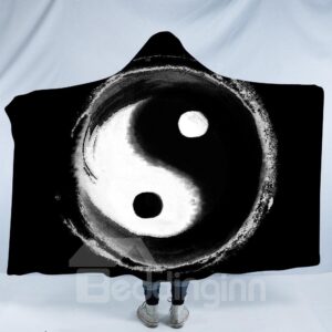 Black and White Taiji Yin Yang Pattern 3D Printing Polyester Hooded Blanket