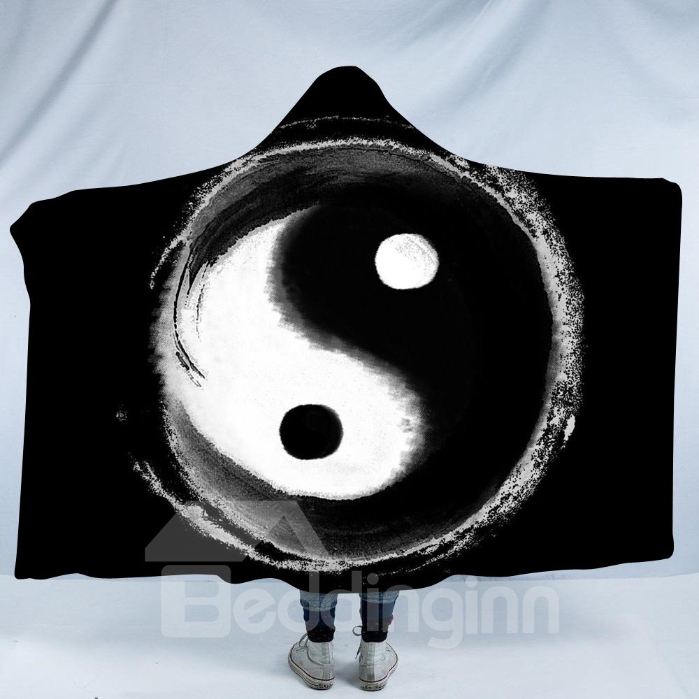 Black and White Taiji Yin Yang Pattern 3D Printing Polyester Hooded Blanket