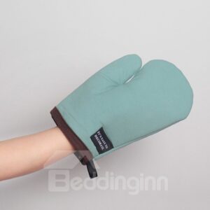 Beddinginn Cotton Plain Insulated Gloves