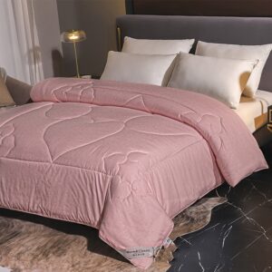Heart Shaped Hand Wash Polyester Air Conditioner Quilt Quilts