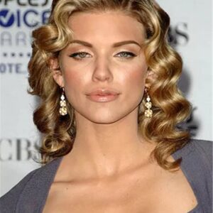 Retro Waves Hairstyle Human Hair Wigs With Pin-Up Bangs 120% 16 Inches Wigs