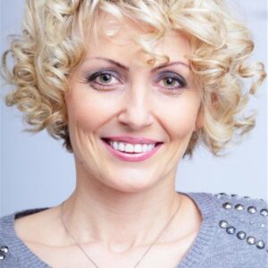 Capless Synthetic Hair Women Curly 120% 10 Inches Wigs Heat Resistant Natural Looking Daily Party Wigs Cosplay Wigs with Natural Bangs with Free Wig Cap