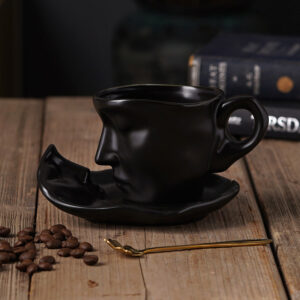 Beddinginn Kissing Couple Coffee Mug Set Ceramic 8 Oz, Kissing Face Tea Cup Saucer Set with Spoon, Black