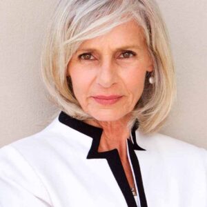 Women's Layered Bob With Long Side Bang For Thick Hair Straght Synthetic Capless 12 Inches Wigs